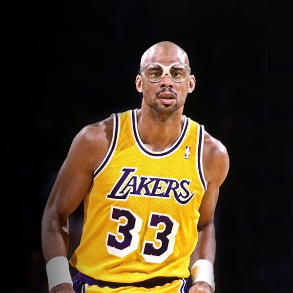 Top 5 Legendary Players In The History Of Basketball